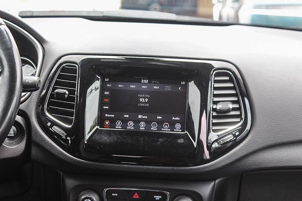 Thumbnail: 2019 Jeep Compass - 24