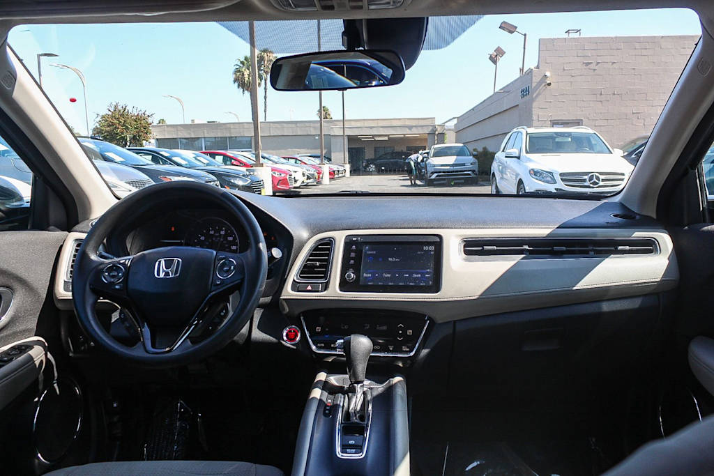 Thumbnail: 2019 Honda HR-V - 2