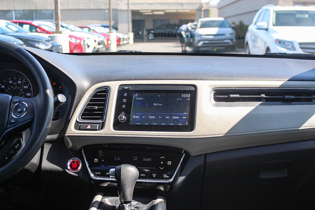 Thumbnail: 2019 Honda HR-V - 9