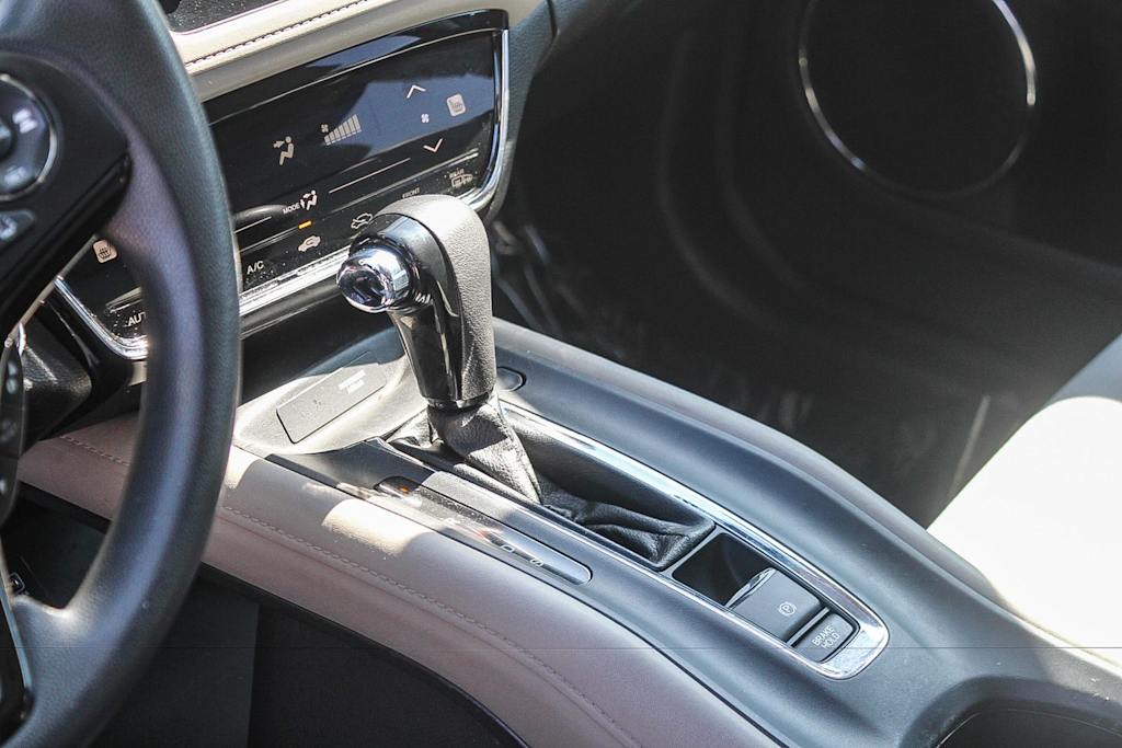 Thumbnail: 2019 Honda HR-V - 15