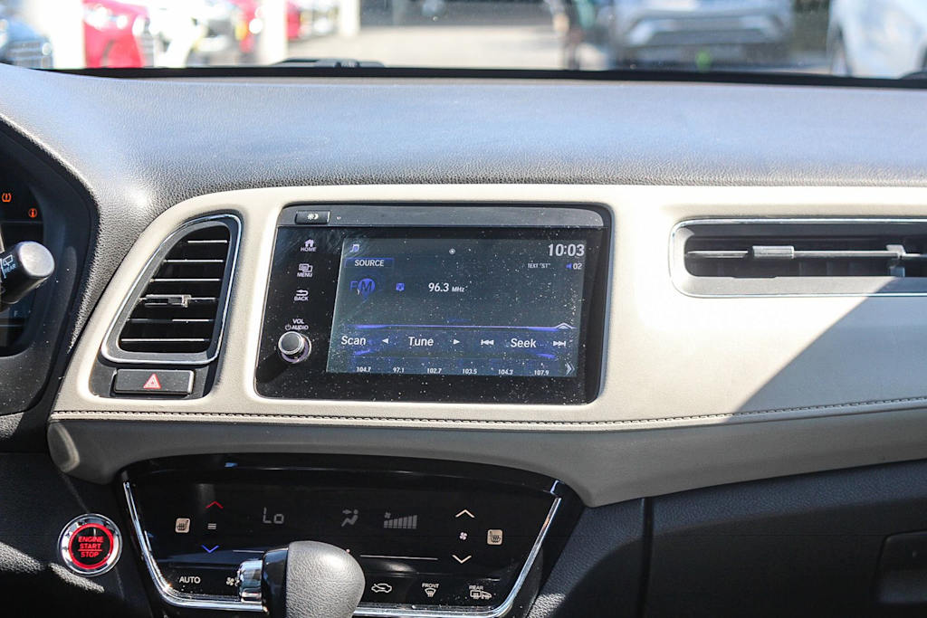 Thumbnail: 2019 Honda HR-V - 14