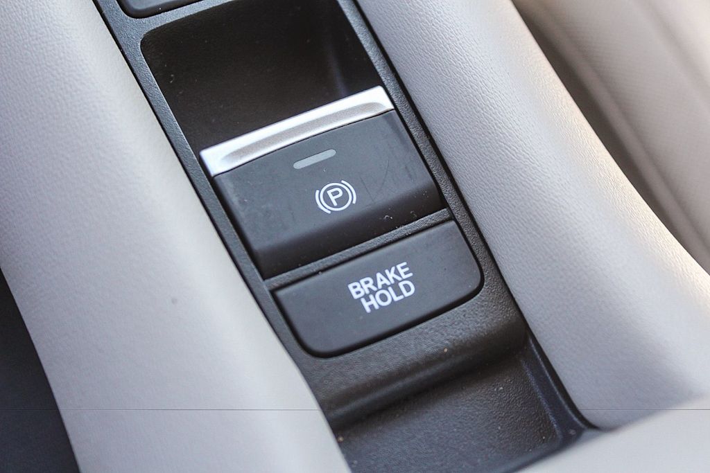 Thumbnail: 2024 Honda HR-V - 18