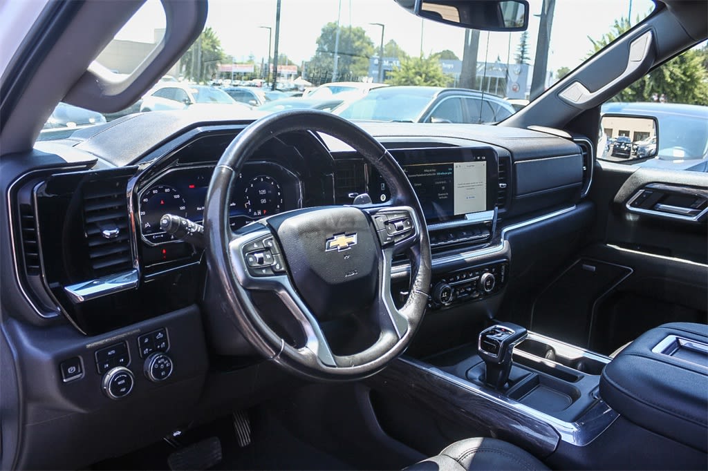 Thumbnail: 2022 Chevrolet Silverado 1500 - 13