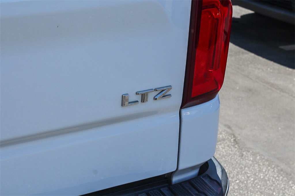 Thumbnail: 2022 Chevrolet Silverado 1500 - 6