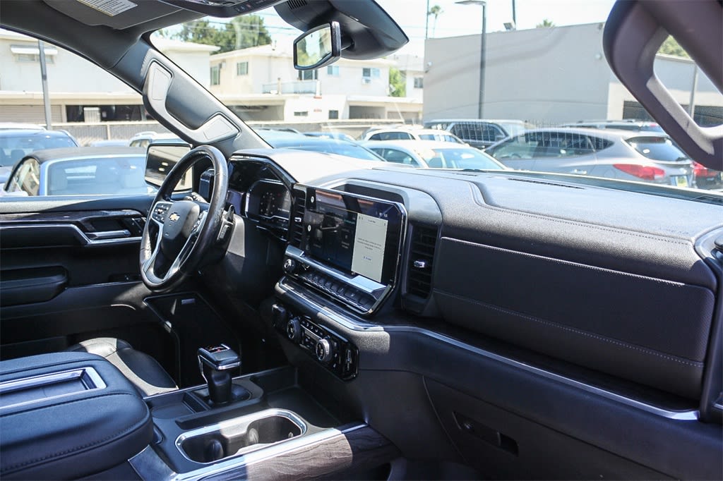 Thumbnail: 2022 Chevrolet Silverado 1500 - 12