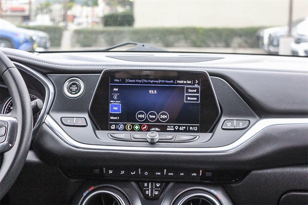 Thumbnail: 2022 Chevrolet Blazer - 14