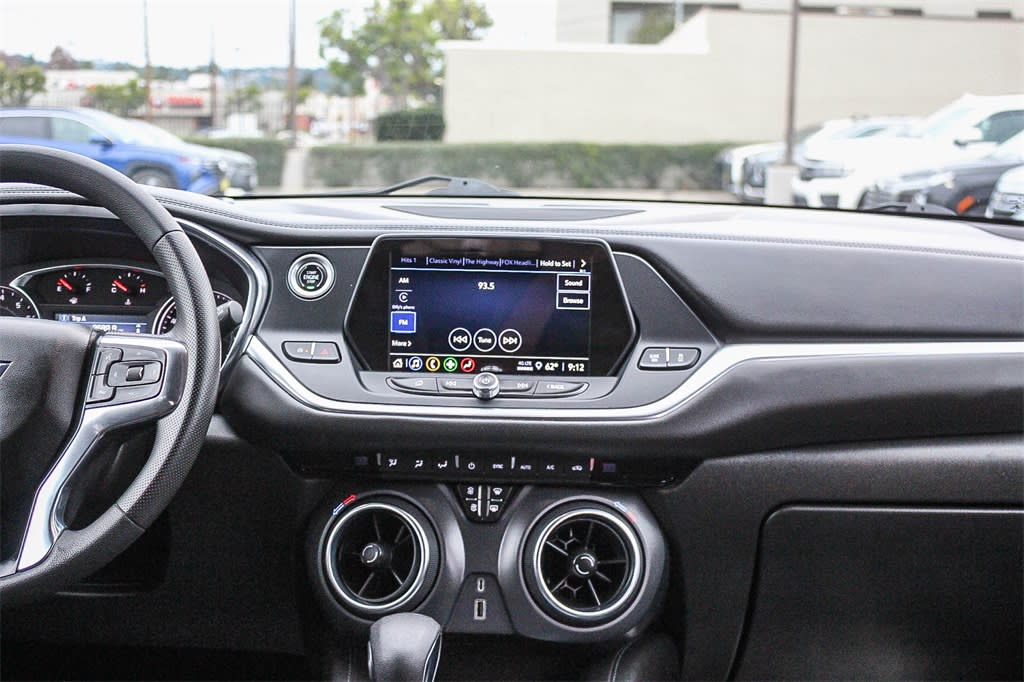 Thumbnail: 2022 Chevrolet Blazer - 9