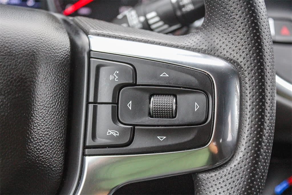 Thumbnail: 2022 Chevrolet Blazer - 32