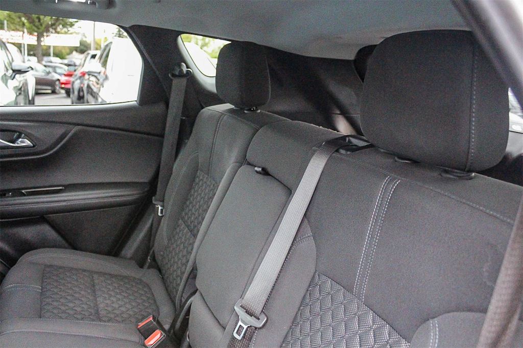 Thumbnail: 2022 Chevrolet Blazer - 11