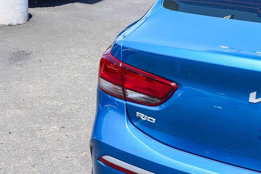 Thumbnail: 2023 Kia Rio - 20