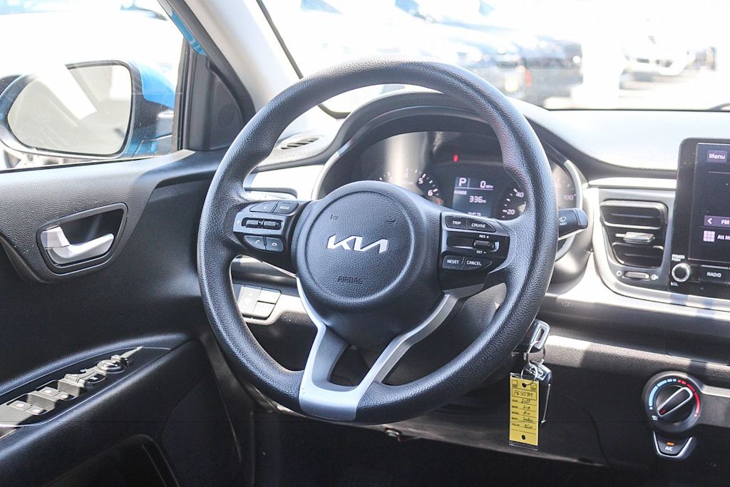Thumbnail: 2023 Kia Rio - 8