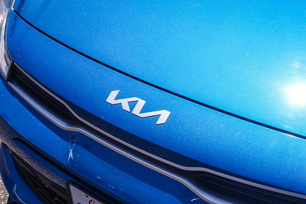Thumbnail: 2023 Kia Rio - 22