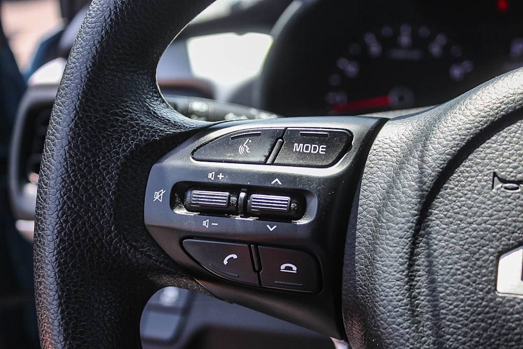 Thumbnail: 2023 Kia Rio - 29
