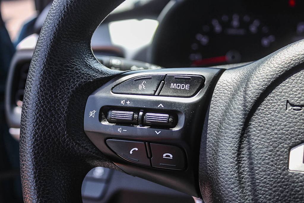 Thumbnail: 2023 Kia Rio - 29