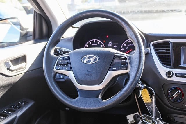 2021 Hyundai Accent SE 9