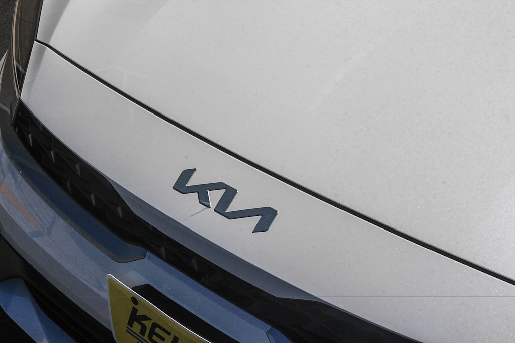 Thumbnail: 2023 Kia Forte - 22