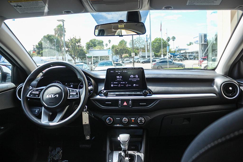 Thumbnail: 2023 Kia Forte - 2