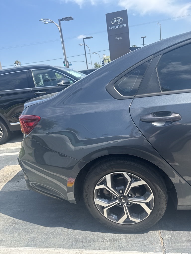 Thumbnail: 2021 Kia Forte - 19