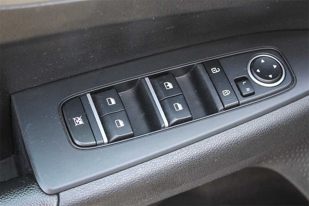 2021 Kia Forte LXS 24