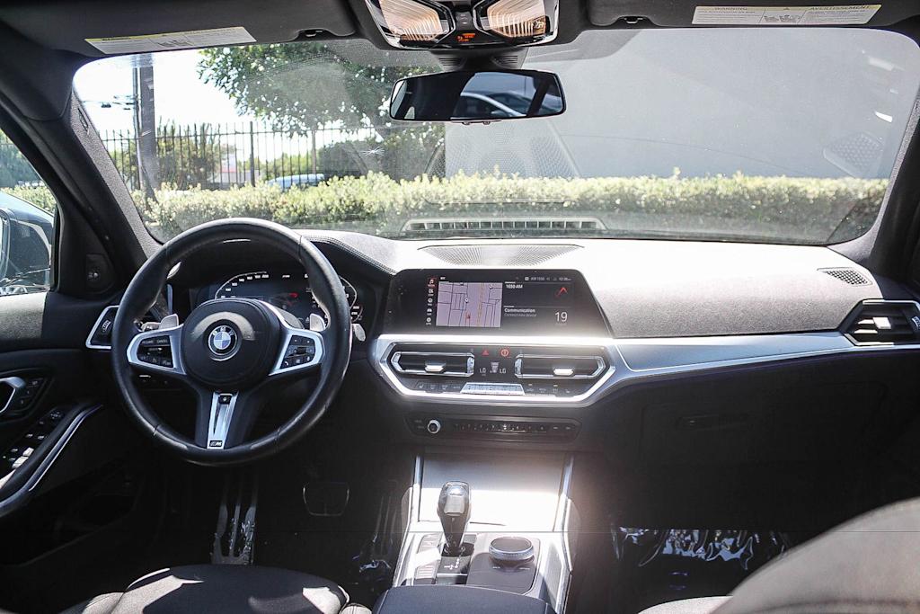 Thumbnail: 2021 BMW 3 Series - 2