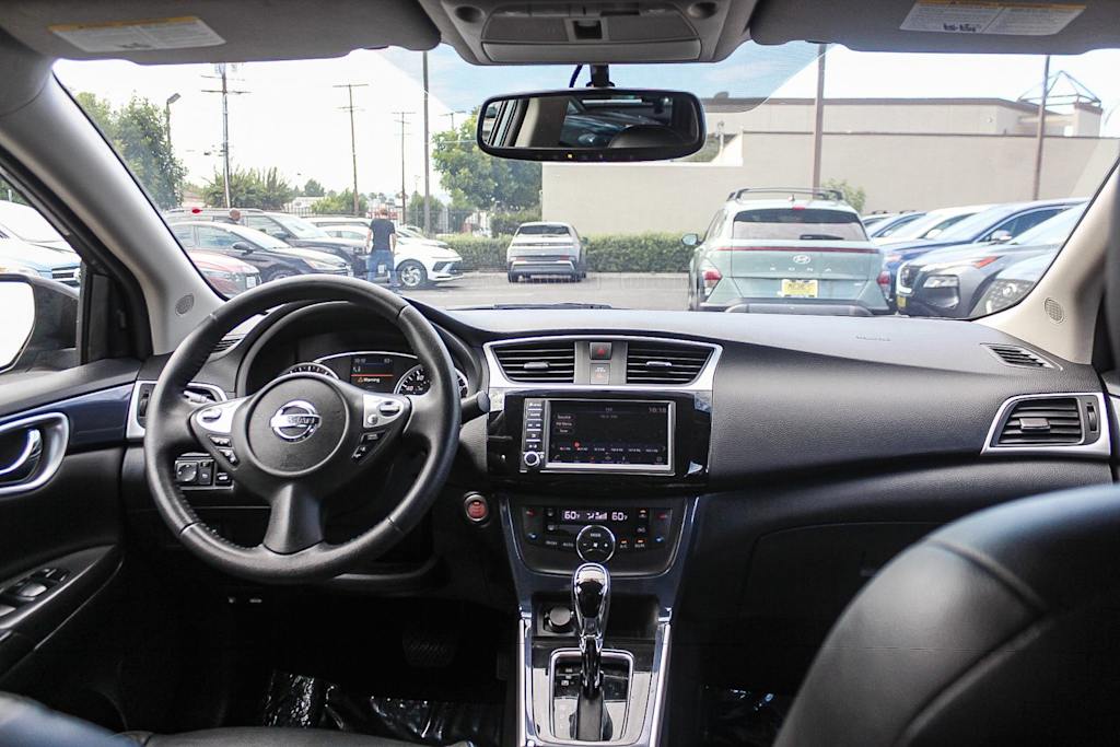 Thumbnail: 2019 Nissan Sentra - 2