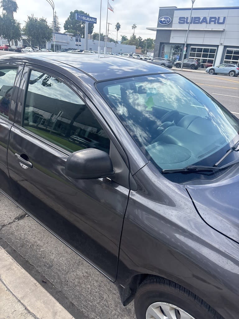 Thumbnail: 2015 Nissan Versa - 16