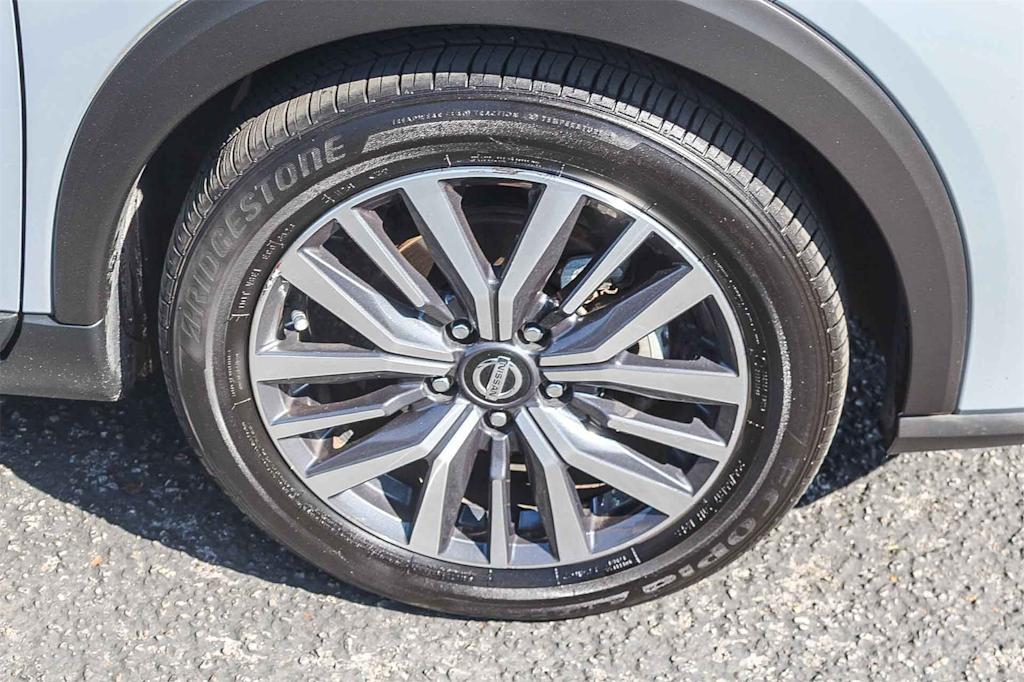 Thumbnail: 2021 Nissan Kicks - 23