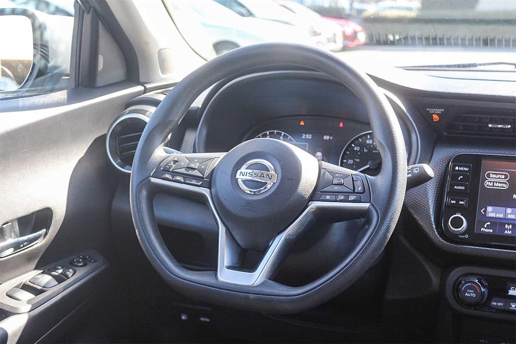 Thumbnail: 2021 Nissan Kicks - 9