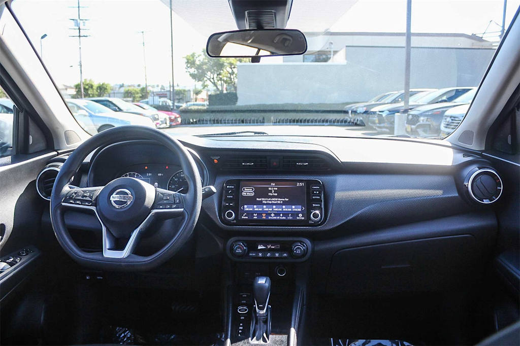 Thumbnail: 2021 Nissan Kicks - 2