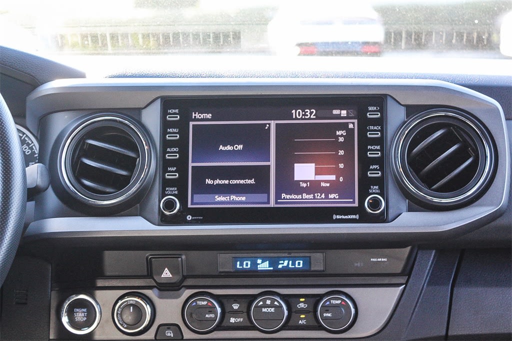 Thumbnail: 2021 Toyota Tacoma - 24