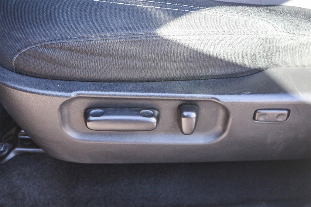 Thumbnail: 2021 Toyota Tacoma - 26