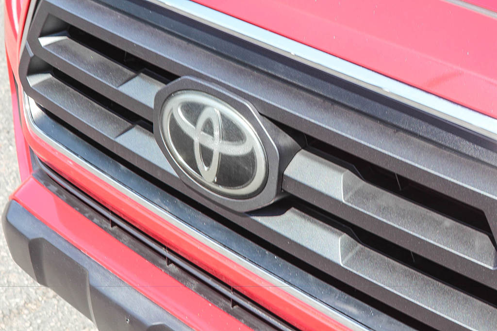 Thumbnail: 2021 Toyota Tacoma - 23