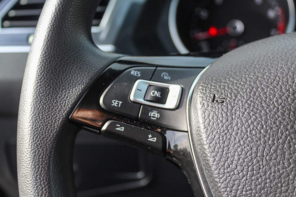 Thumbnail: 2019 Volkswagen Tiguan - 28