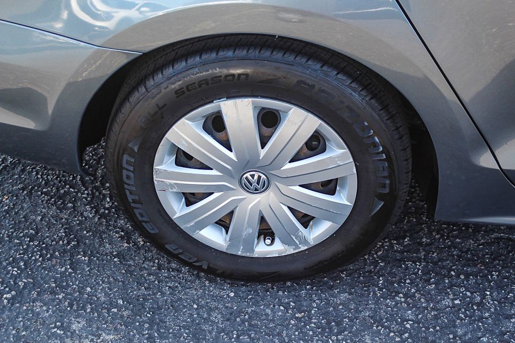 Thumbnail: 2015 Volkswagen Jetta - 7