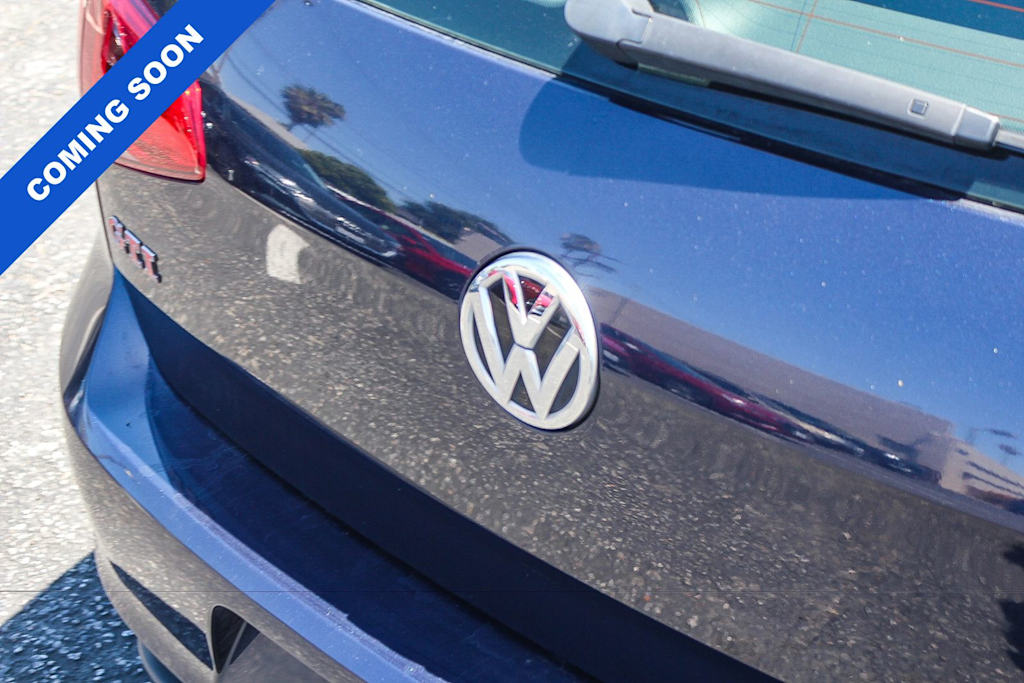 Thumbnail: 2017 Volkswagen Golf - 6