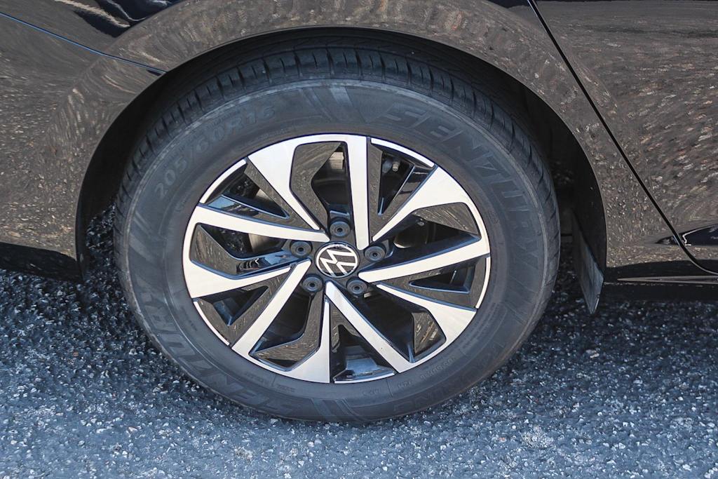 Thumbnail: 2025 Volkswagen Jetta - 7