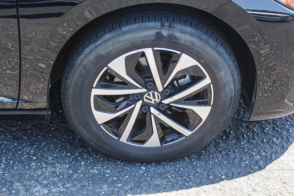 Thumbnail: 2025 Volkswagen Jetta - 19