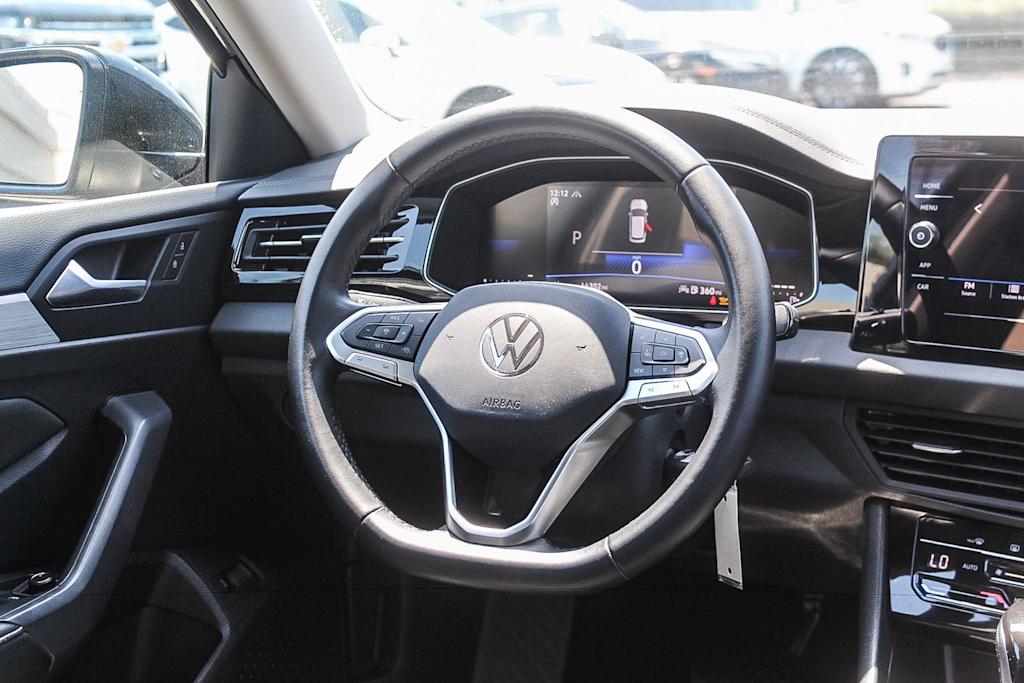Thumbnail: 2025 Volkswagen Jetta - 11