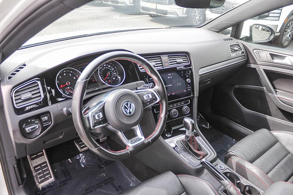 Thumbnail: 2019 Volkswagen Golf - 20