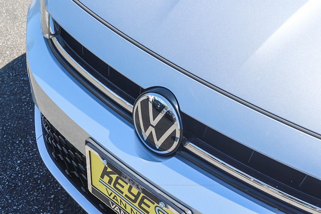 Thumbnail: 2025 Volkswagen Jetta - 24