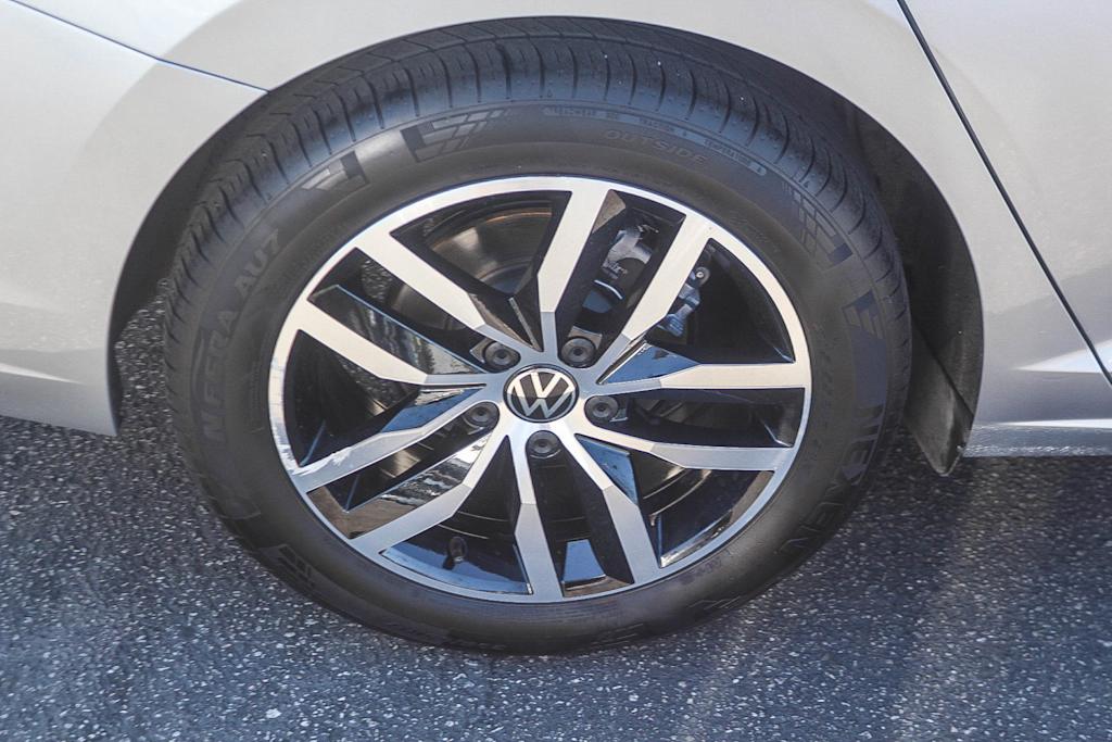 Thumbnail: 2025 Volkswagen Jetta - 7