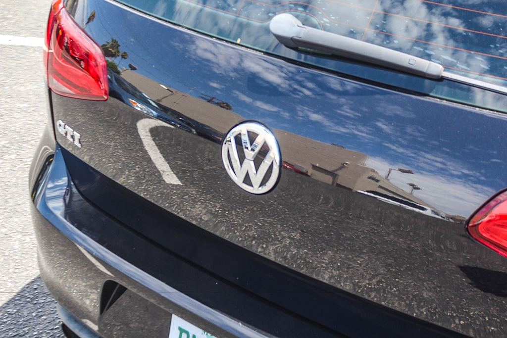 Thumbnail: 2015 Volkswagen Golf - 6