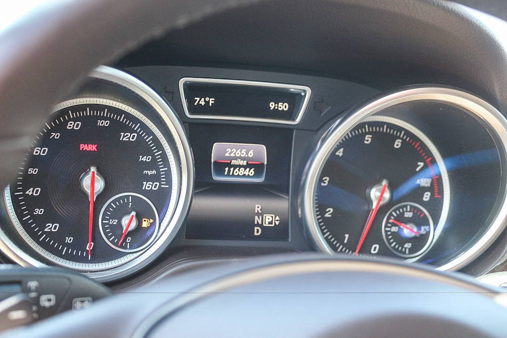 Thumbnail: 2016 Mercedes-Benz GLE - 16