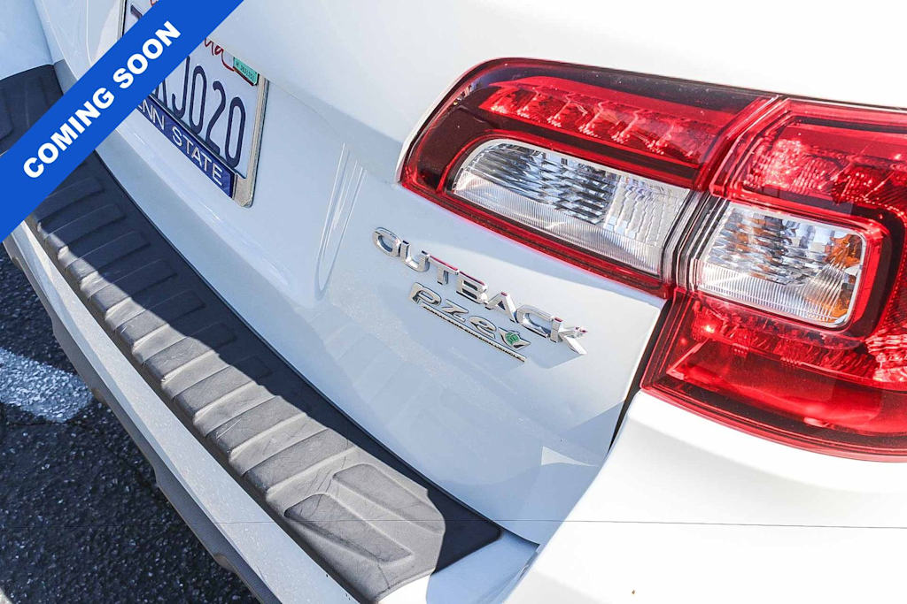 Thumbnail: 2016 Subaru Outback - 20