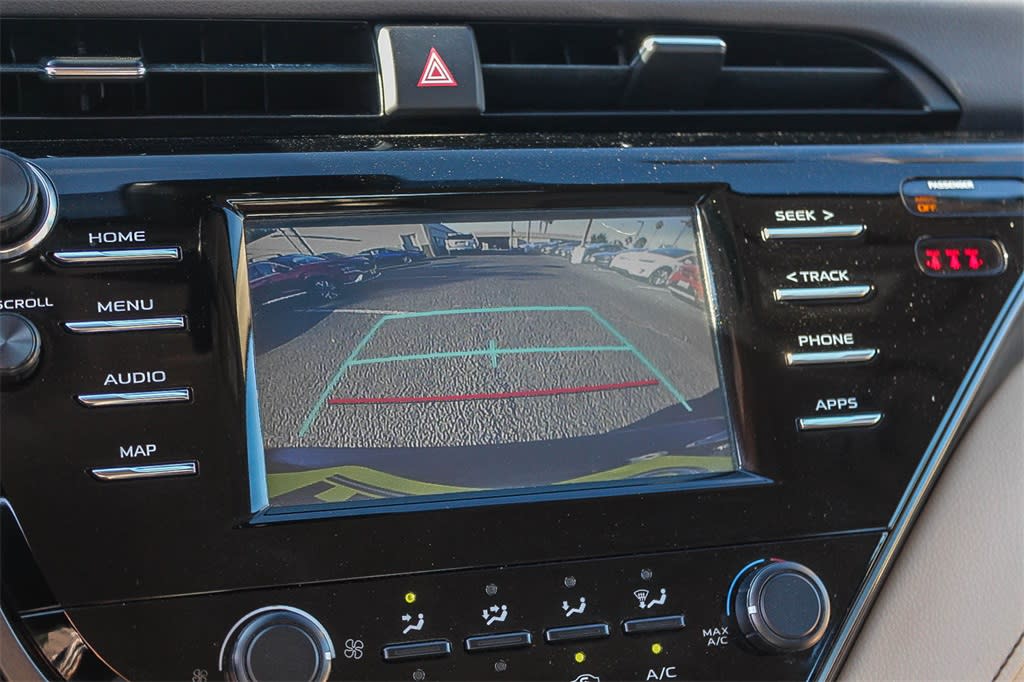 Thumbnail: 2019 Toyota Camry - 27