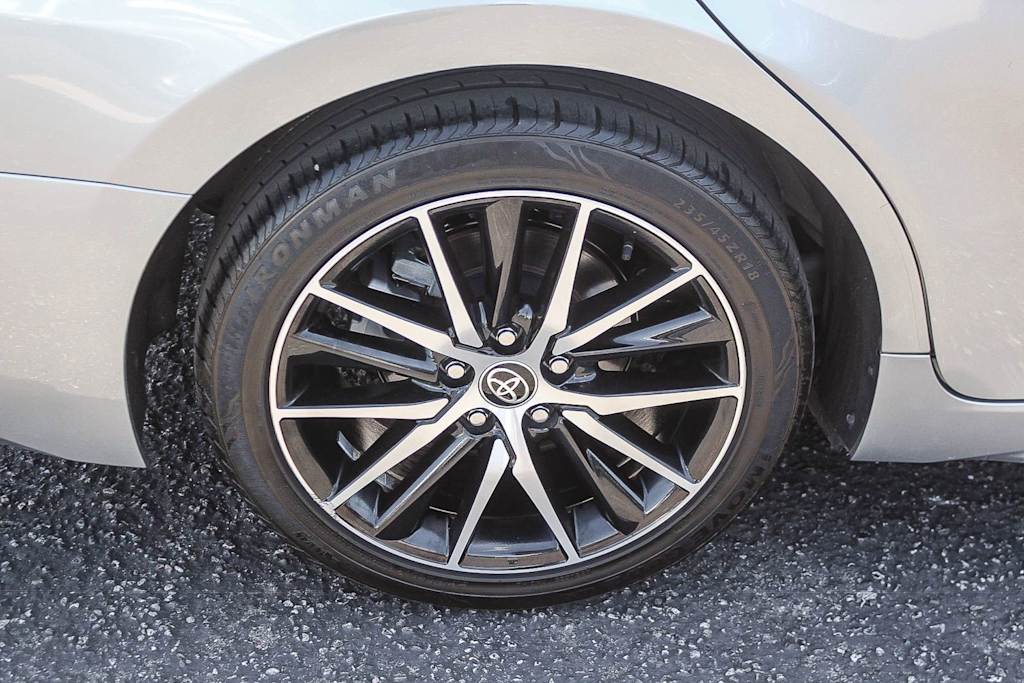 Thumbnail: 2023 Toyota Camry - 7