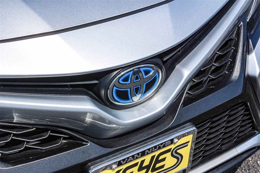 2023 Toyota Camry XSE 22