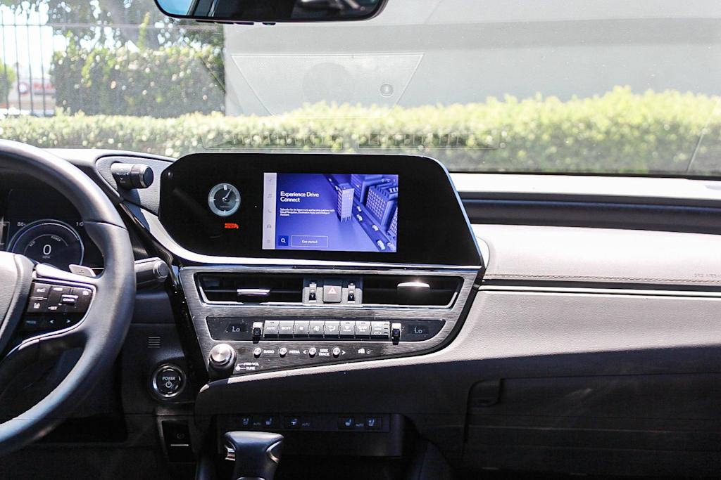 Thumbnail: 2025 Lexus ES - 12