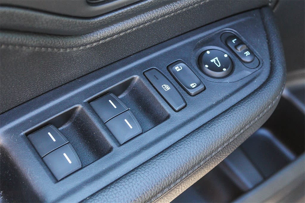 Thumbnail: 2022 Honda Odyssey - 28