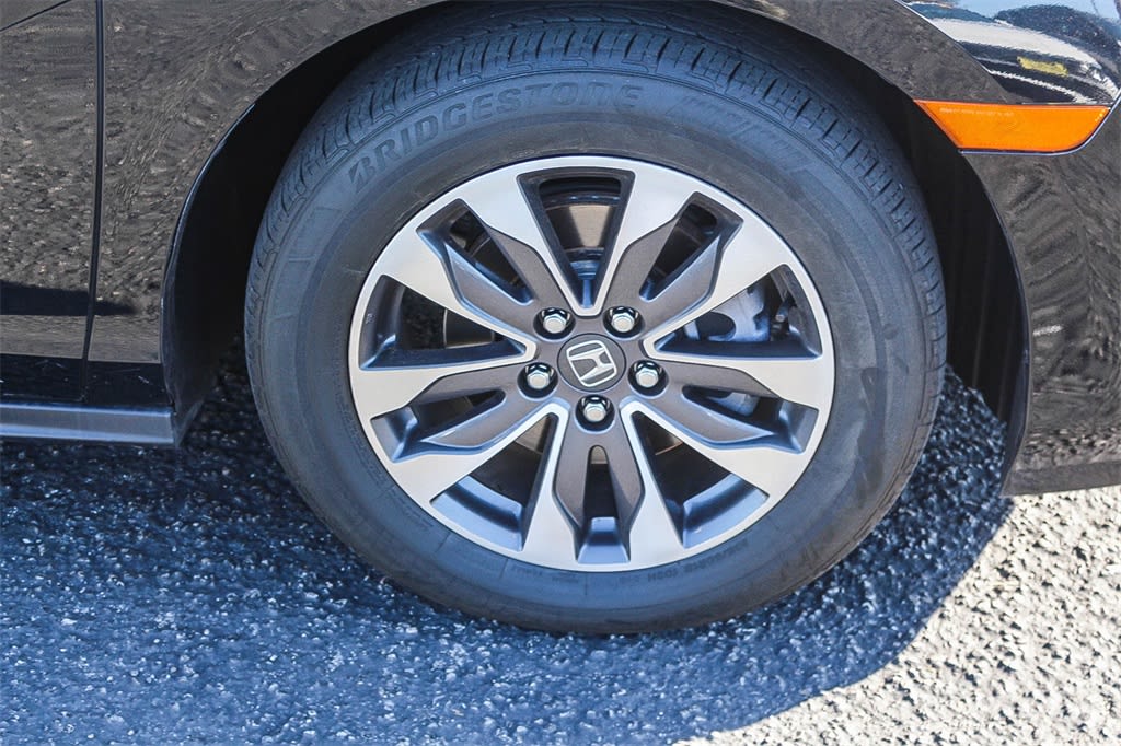 Thumbnail: 2022 Honda Odyssey - 23